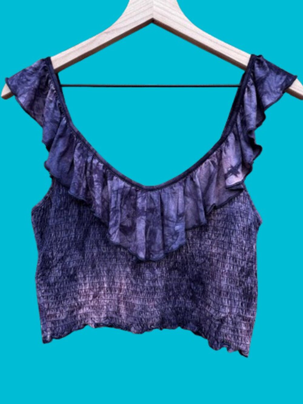 AEO Soft & Sexy Cropped Top Large Purple Tie-Dye Smocked Ruffle V-Neck Festival